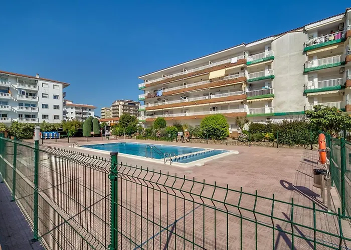 Vivalidays Edurne Apartament *